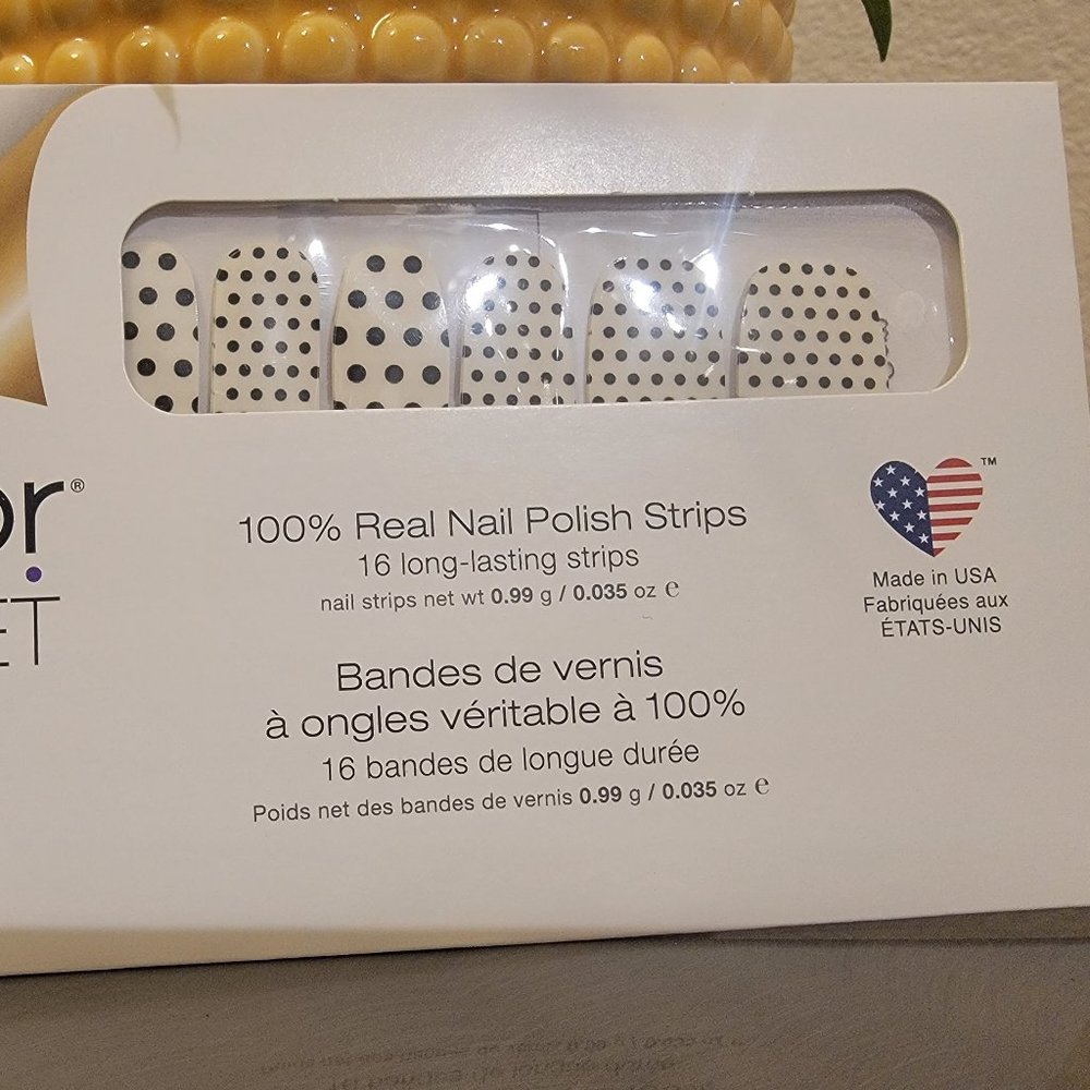 Color Street - Polka Dot-Com
